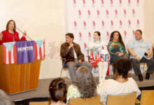 Daddy Yankee y la ex Miss Universo Dayanara Torres encabezan desfile boricua en Nueva York