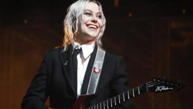 La cantante Phoebe Bridgers prohíbe los teléfonos móviles en su próxima gira