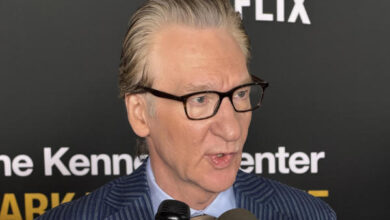El comediante Bill Maher recibe el Premio Mark Twain al humor estadounidense