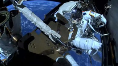 Astronautas concluyen paseo espacial de seis horas y media para instalar una antena en EEI