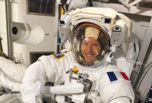 La astronauta francesa Sophie Adenot concluye con éxito su primera caminata espacial