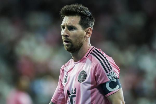 La MLS multa a Messi por su altercado con un jugador del Philadelphia Union