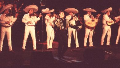 Un filme muestra imágenes inéditas del archivo de Juan Gabriel tras 10 años de su muerte