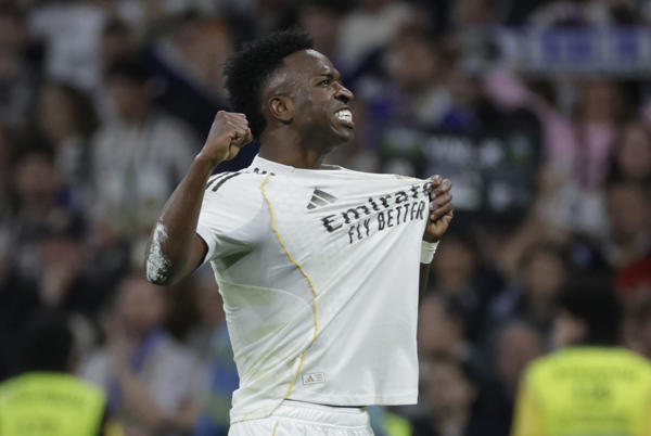 Vinicius renueva con el Real Madrid hasta 2032