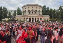 10.000 personas reciben a Céline Dion con un karaoke gigante tras seis años sin conciertos