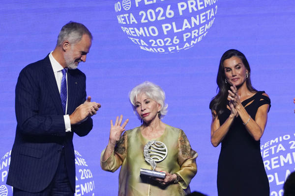 Isabel Allende gana el Planeta con una novela que continúa 'La casa de los espíritus'