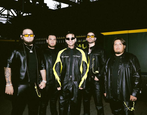 Fuerza Regida recibirá el Premio Billboard Vanguardia por innovar en la música mexicana