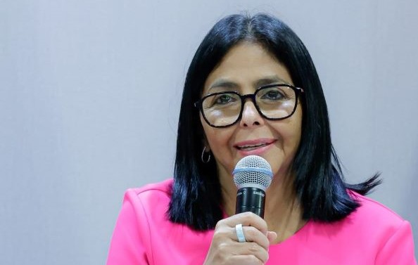 Delcy Rodríguez solicita al papa León XIV la canonización de la madre María de San José
